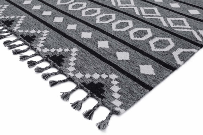 Artifact Grey Handwoven Flat Weave Rug - Image 5